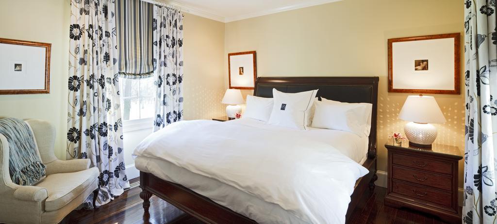 The Inn At Willow Grove Orange Room photo